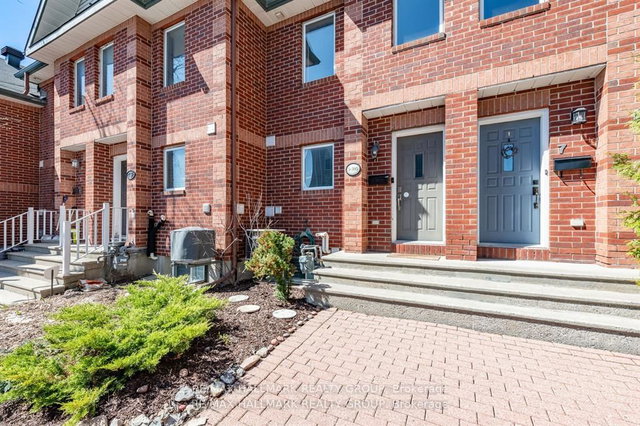 #5 - 395 Bell Street S