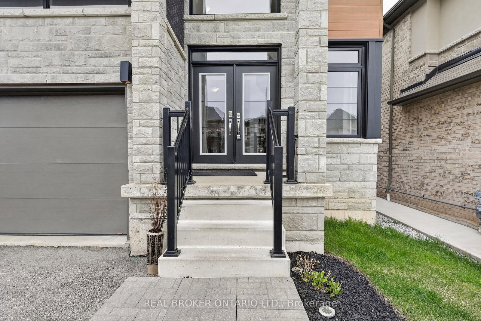 4048 Stadelbauer Drive • Lincoln, ON photo 9