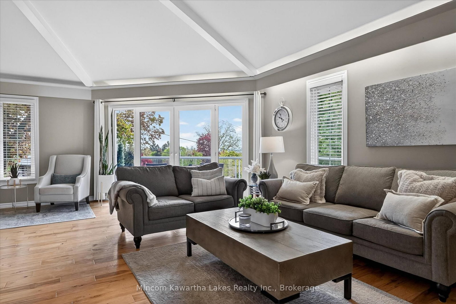 105 Ridgewood Road • Peterborough, ON photo 8