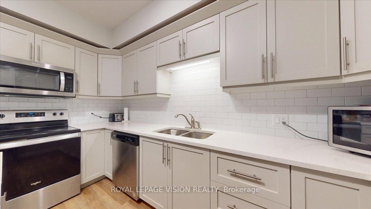 120 Summersides Boulevard, Unit 207 - Photo 17