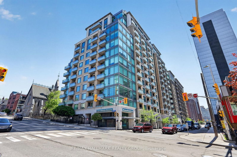 home for sale on 708-238 Besserer Street
