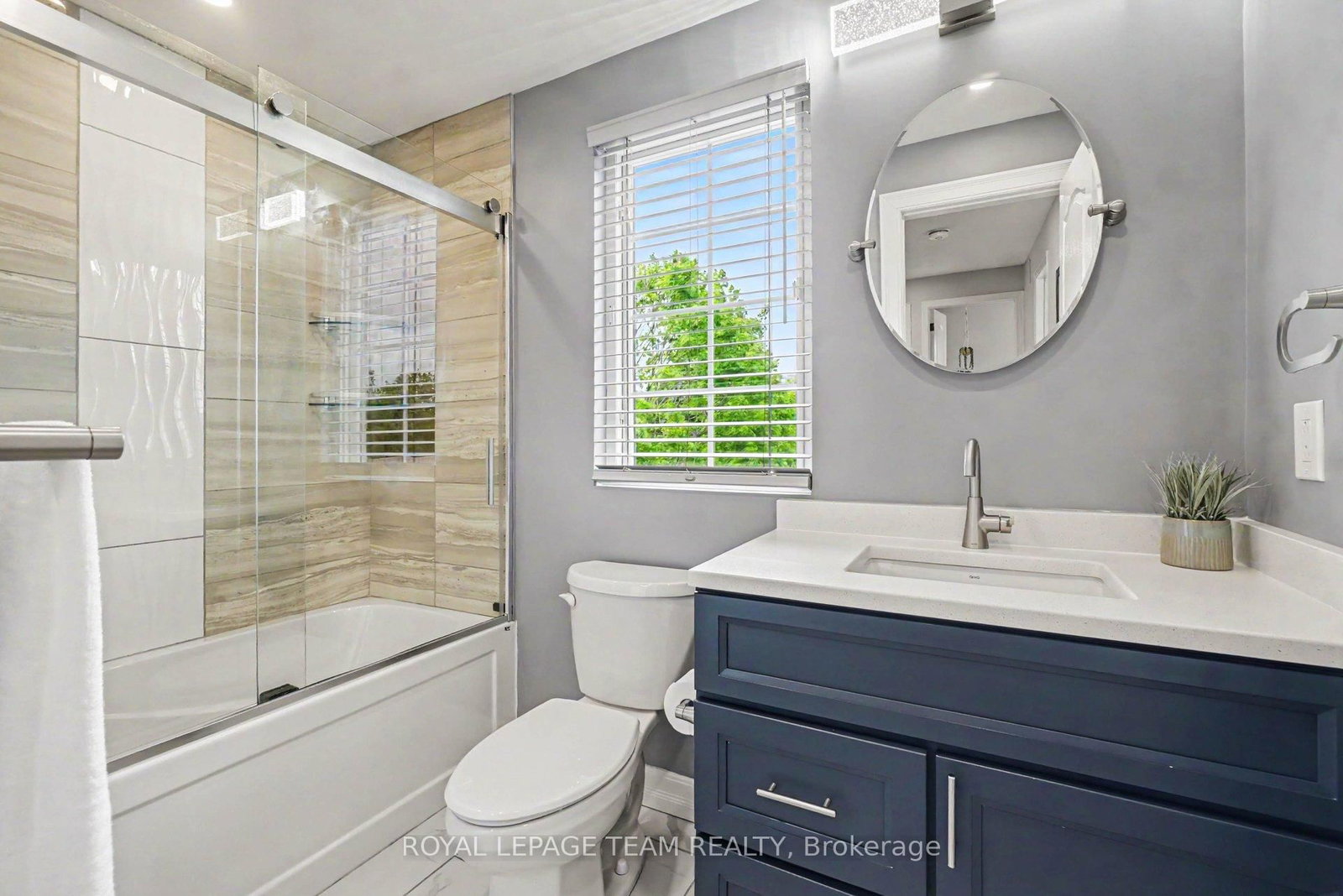 6114 Silverbirch Street - Photo 32