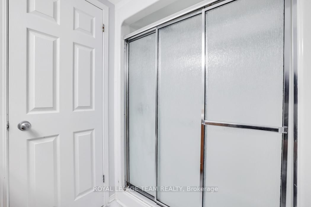 130 Berrigan Drive • #76 • Ottawa, ON photo 25