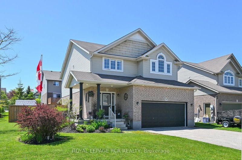 399 Rintoul Crescent