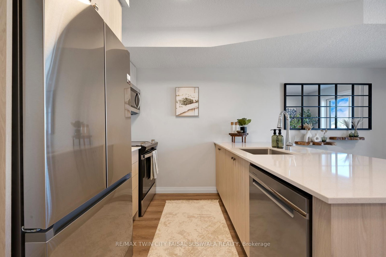 410 Northfield Drive W • #e5 • Waterloo, ON photo 6