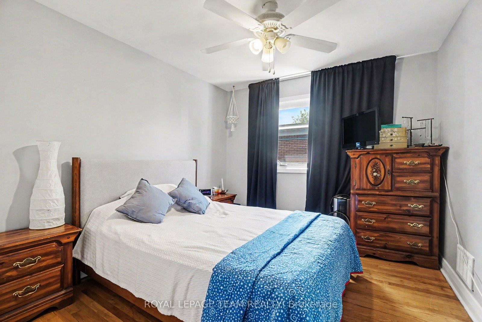 707 Edison Avenue • Ottawa, ON photo 22