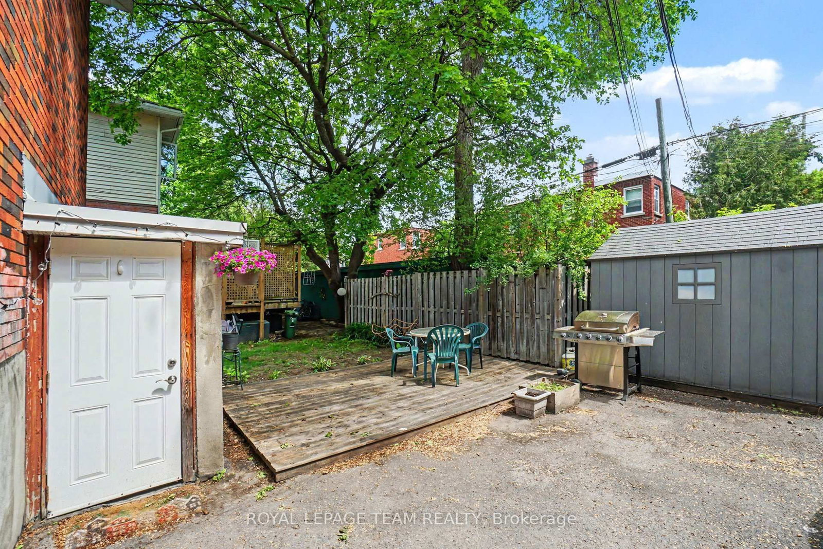 707 Edison Avenue • Ottawa, ON photo 24