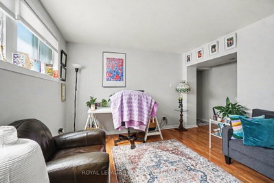 707 Edison Avenue • Ottawa, ON photo 6