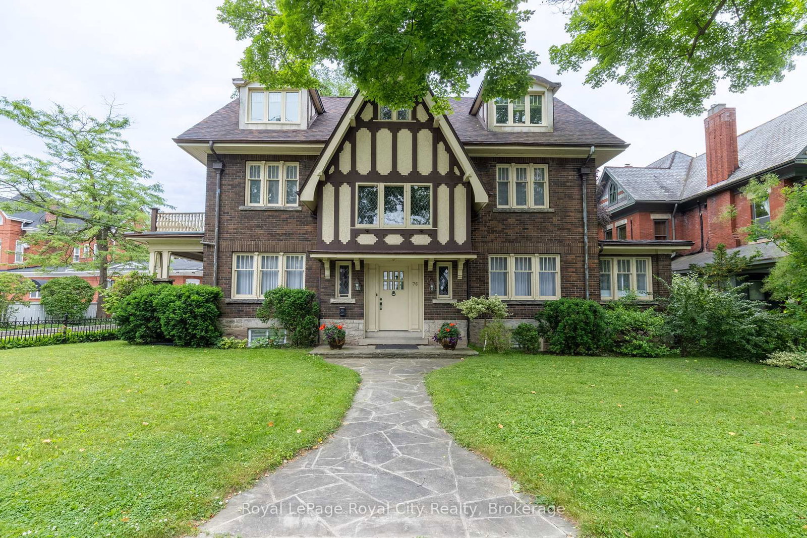 76 London Road W • Guelph, ON photo 1