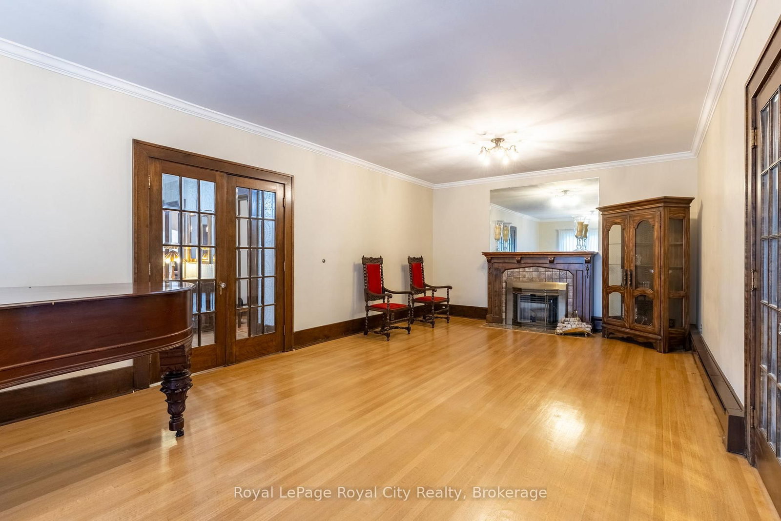 76 London Road W • Guelph, ON photo 6