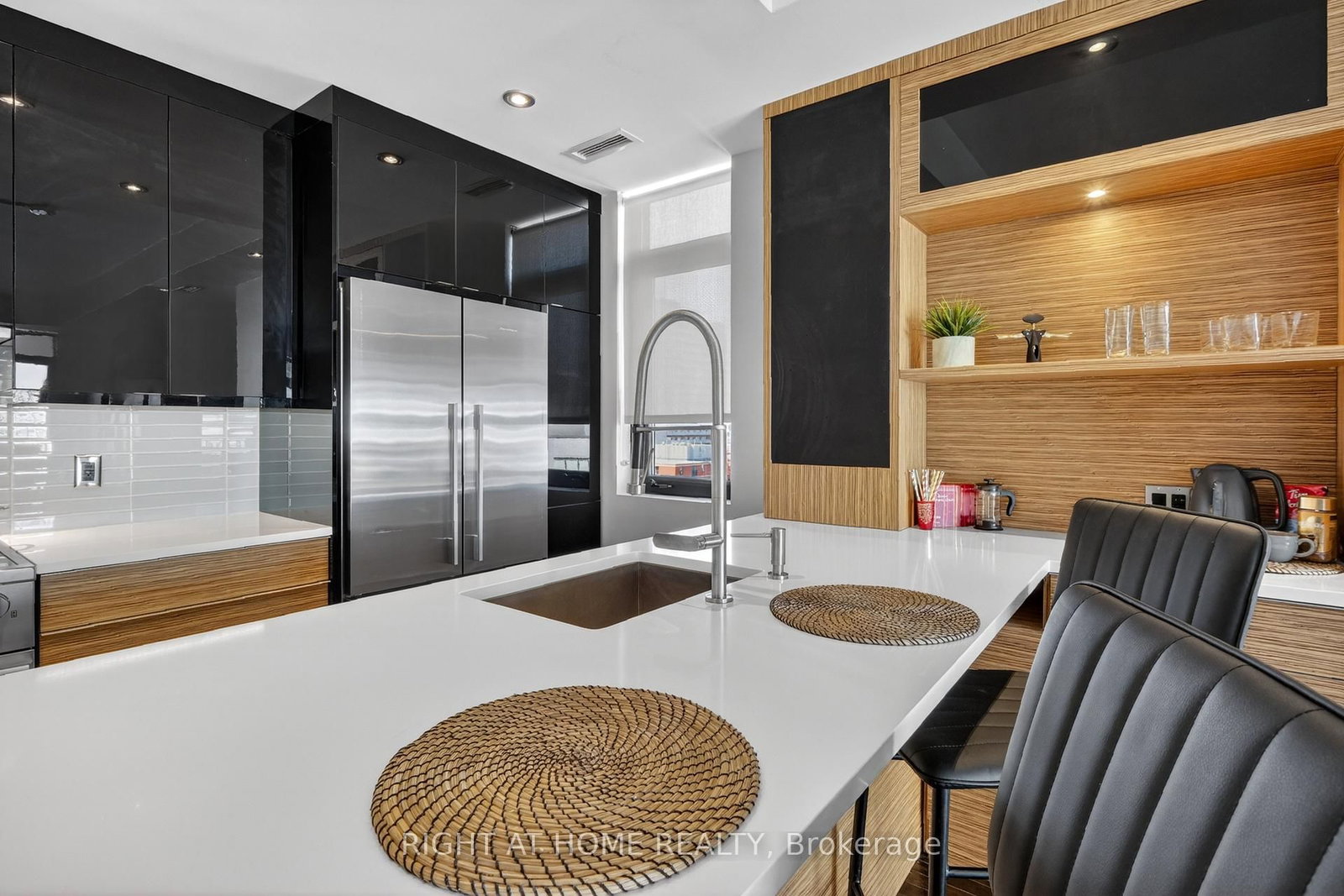 374 Cooper Street, Unit 901 - Photo 6