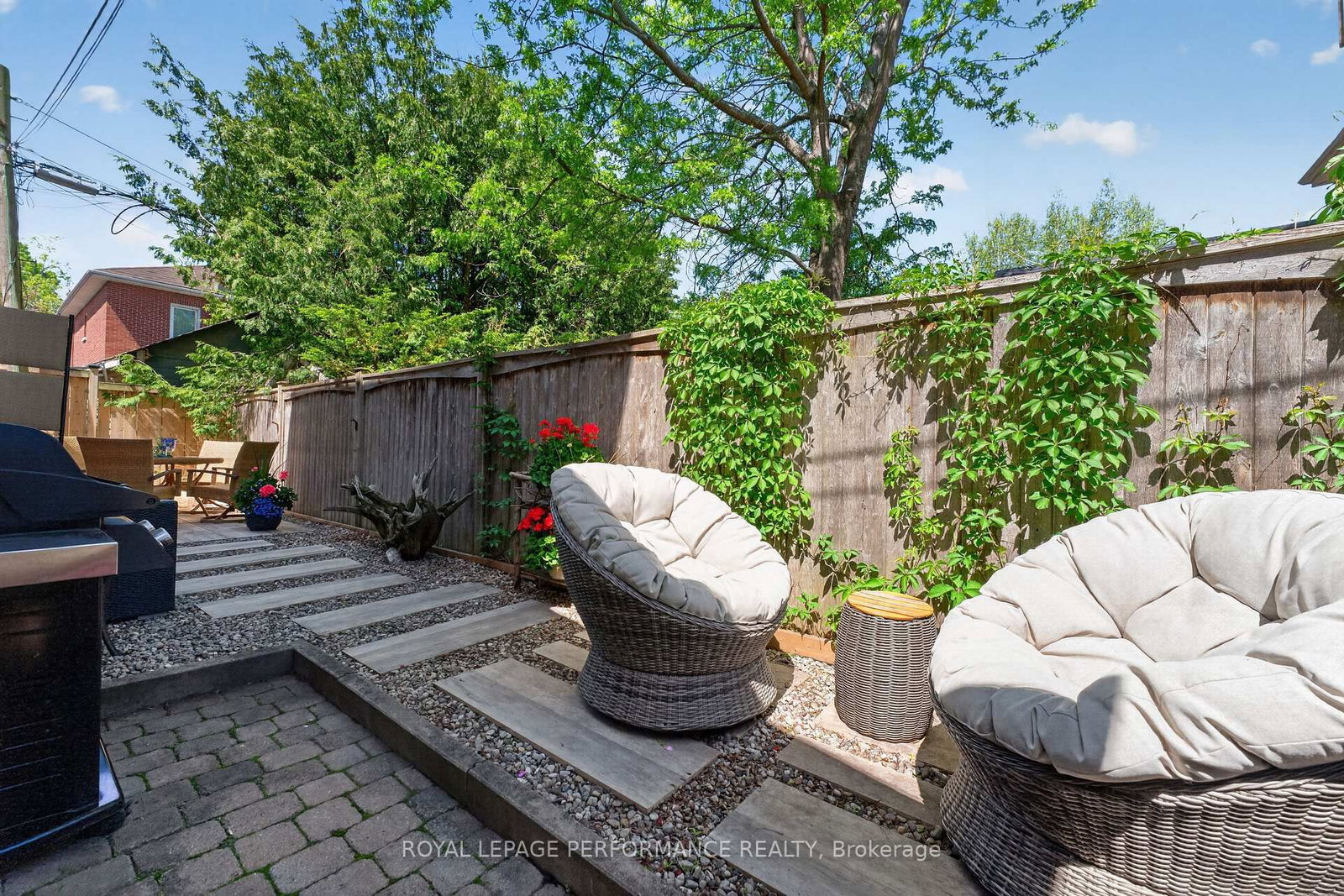 335 Osgoode Street - Photo 36