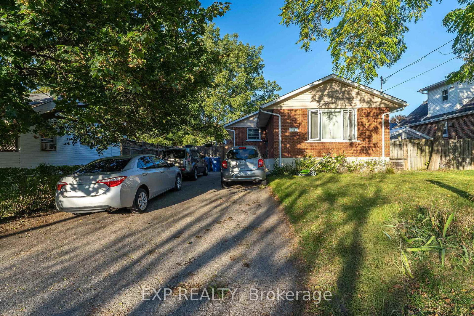 41 Alma Street N • Guelph, ON photo 3