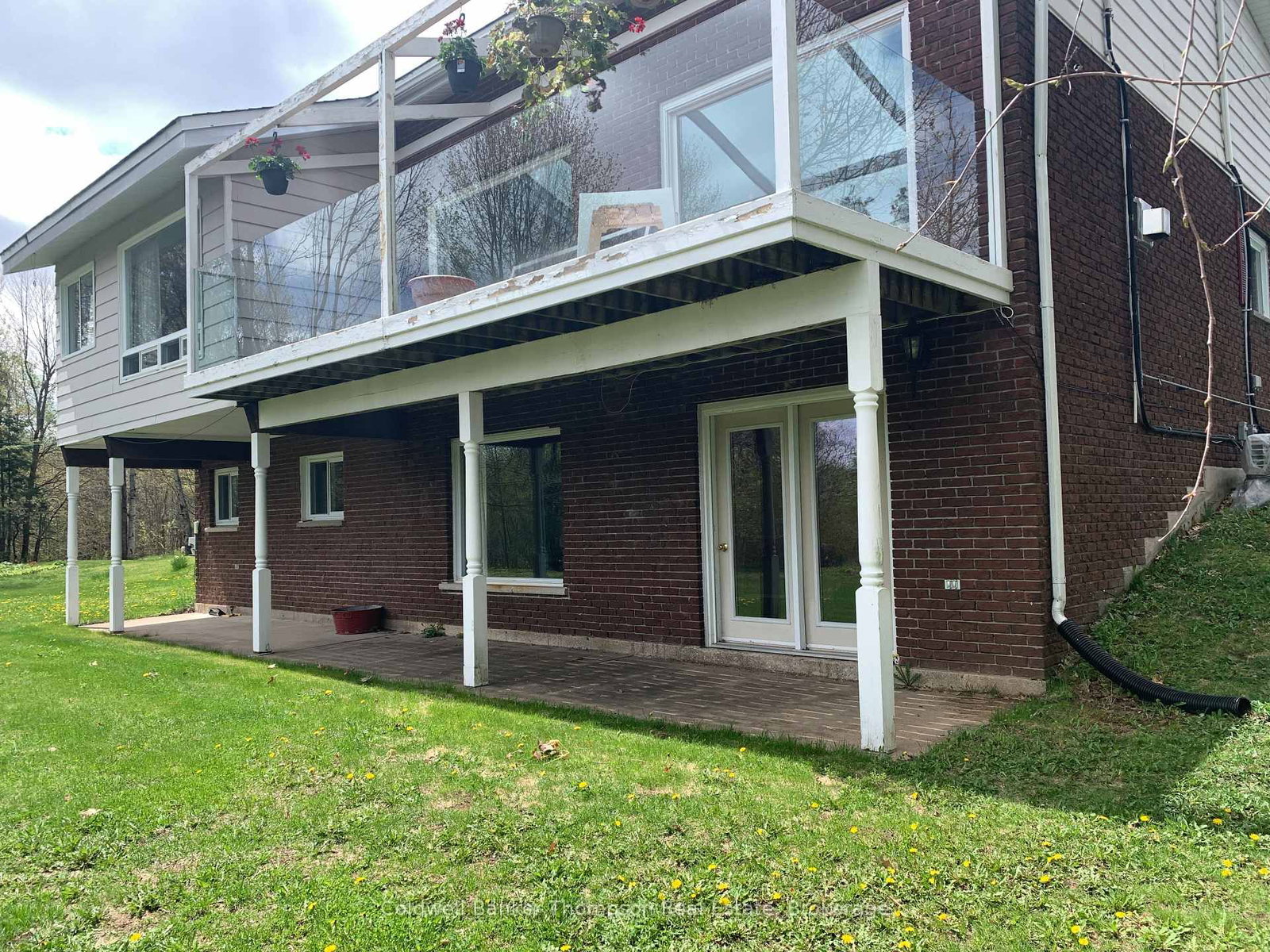 79 Oakridge Drive • Strong, ON photo 12