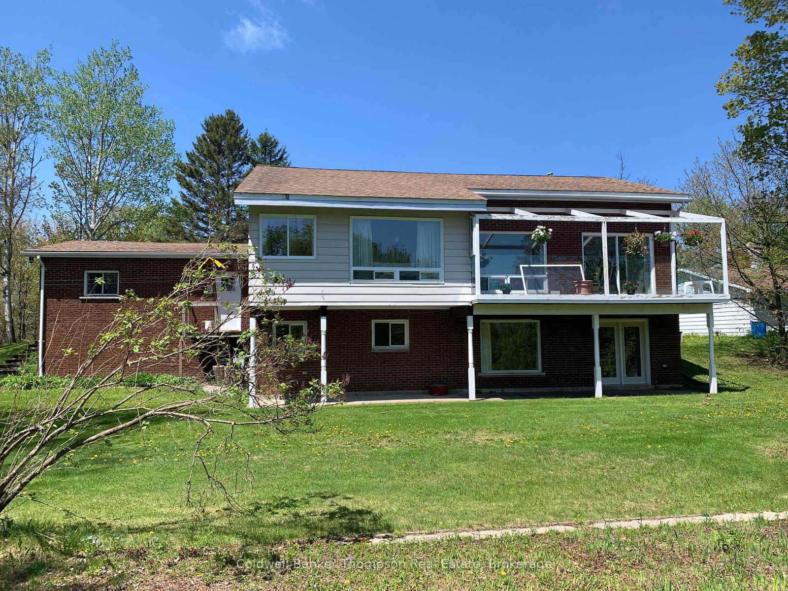79 Oakridge Drive • Strong, ON photo 18