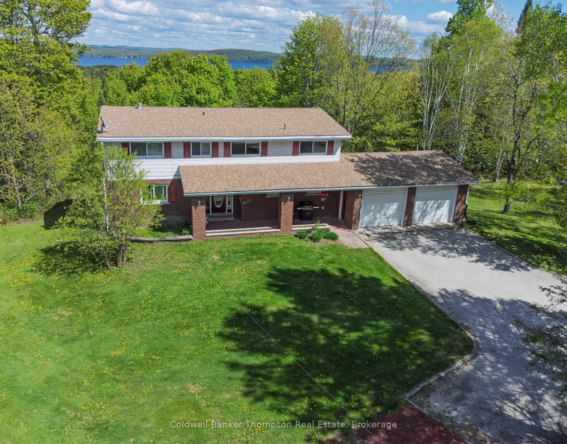 79 Oakridge Drive