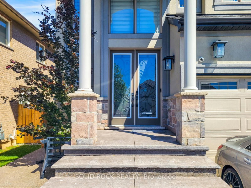 27 Riesling Court