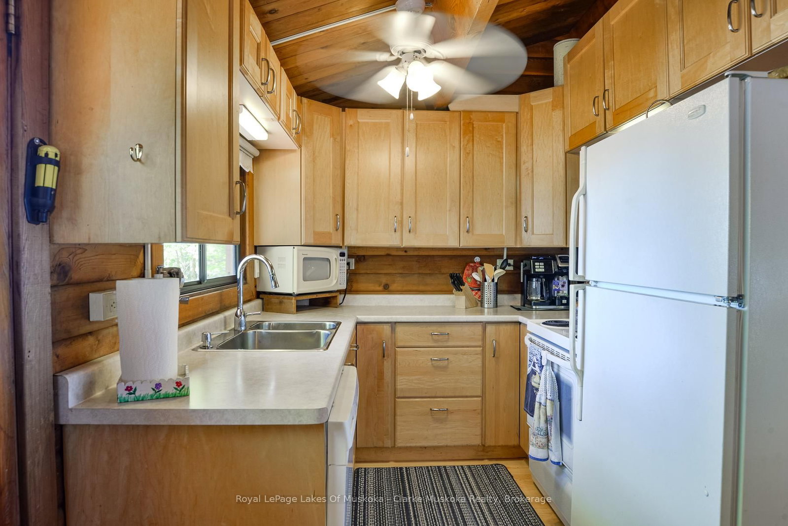 2 Is 220 Severn River Island • Georgian Bay, ON photo 12