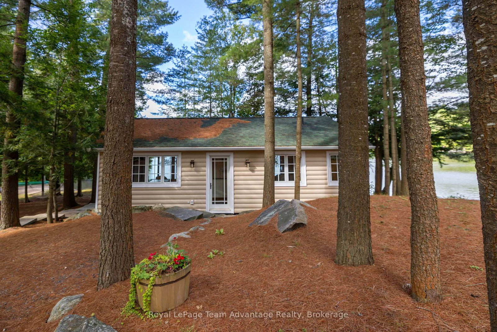 5 Fallingview Trail • Seguin, ON photo 26