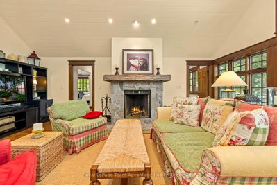 5 Fallingview Trail • Seguin, ON photo 9