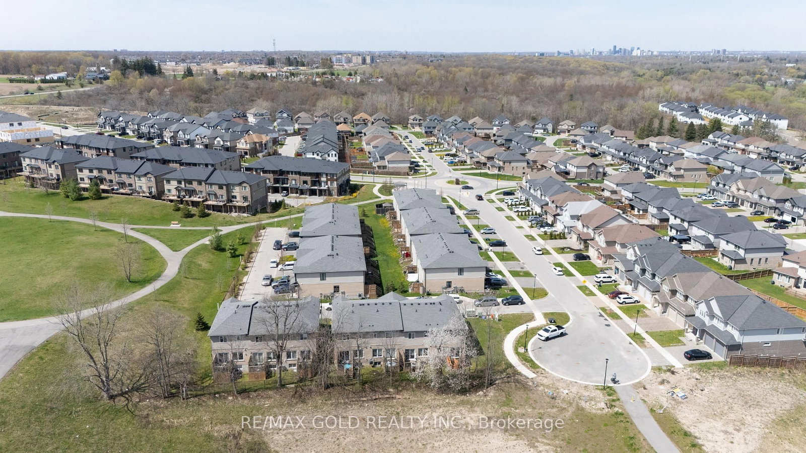 2621 Holbrook Drive, Unit 8 - Photo 35