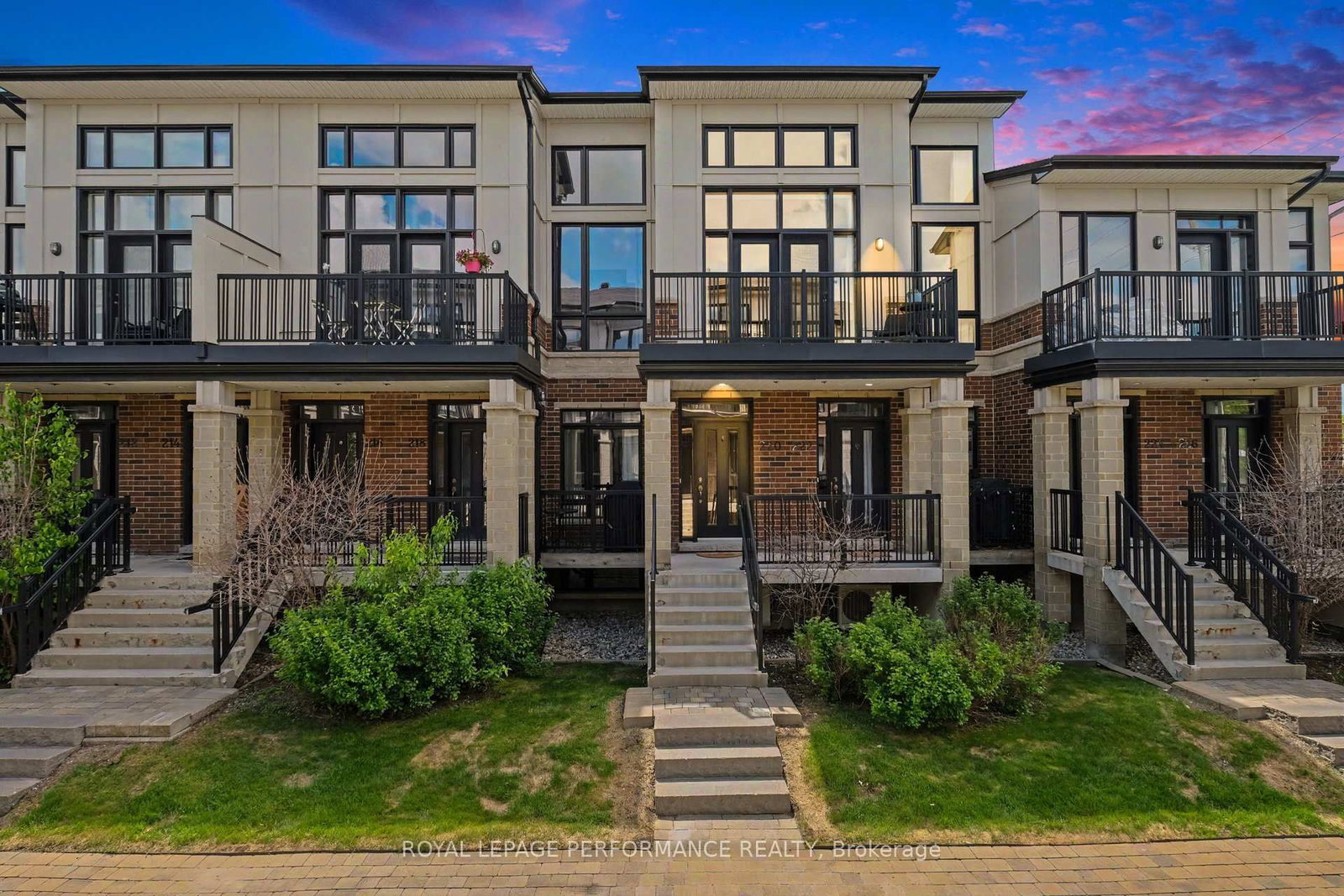 220 Pembina Private • Ottawa, ON photo 31