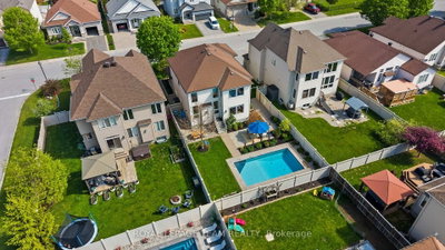 139 Stonewater Bay — photo 2