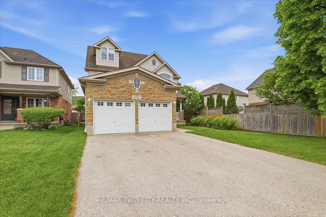 151 Decaro Crescent
