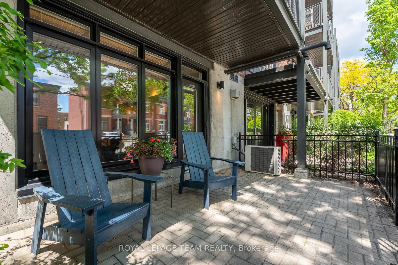 457 Mcleod Street, Unit 101 - Photo 22