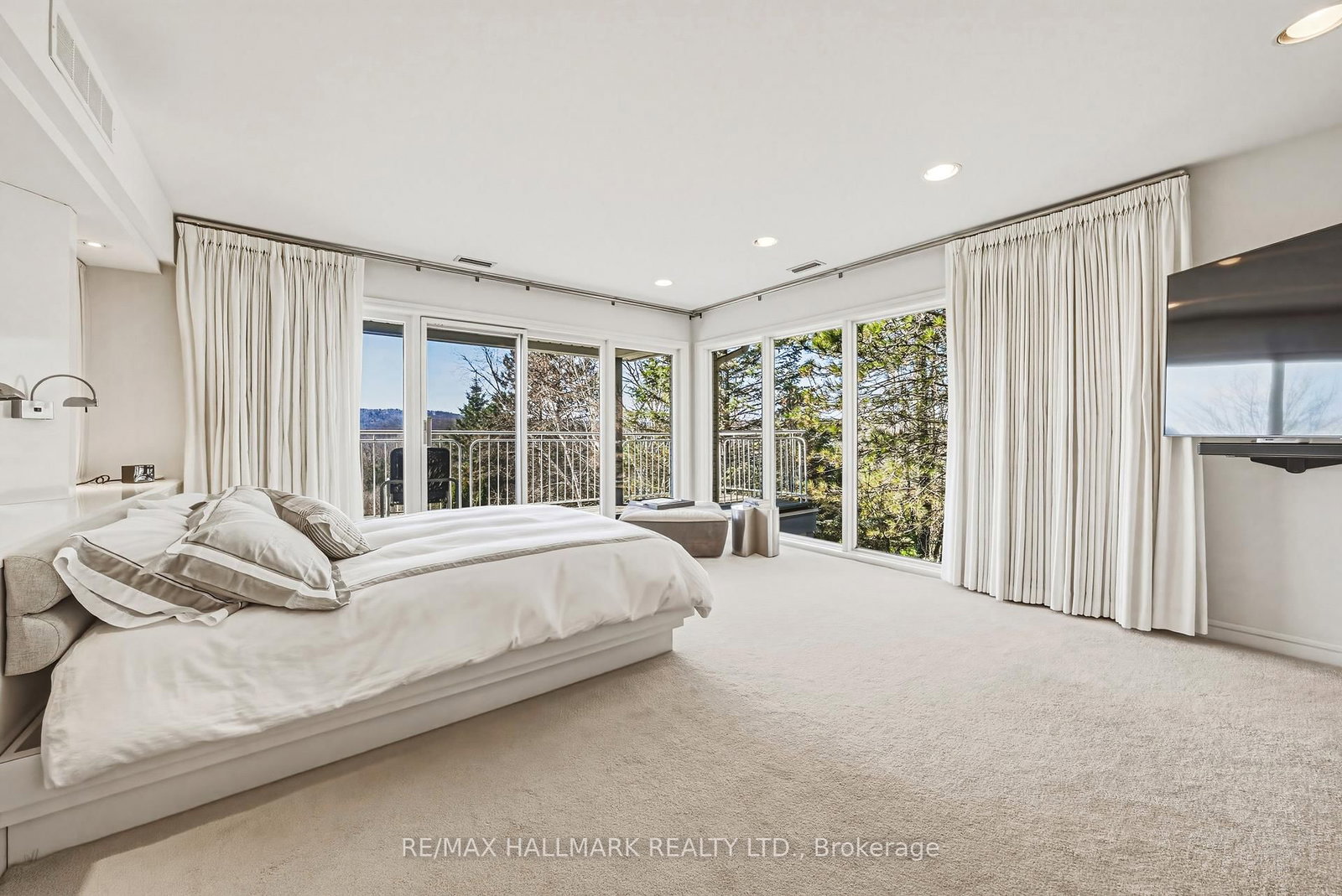 2 Anslow Court • Hamilton, ON photo 22