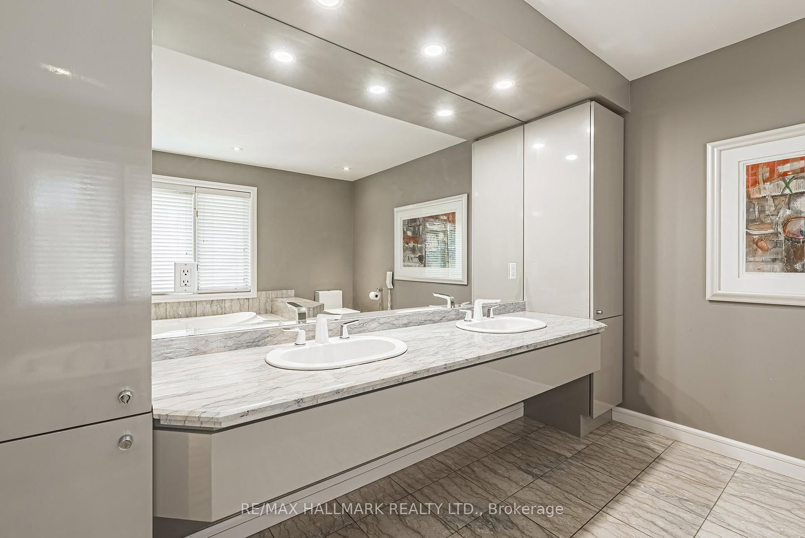 2 Anslow Court • Hamilton, ON photo 26