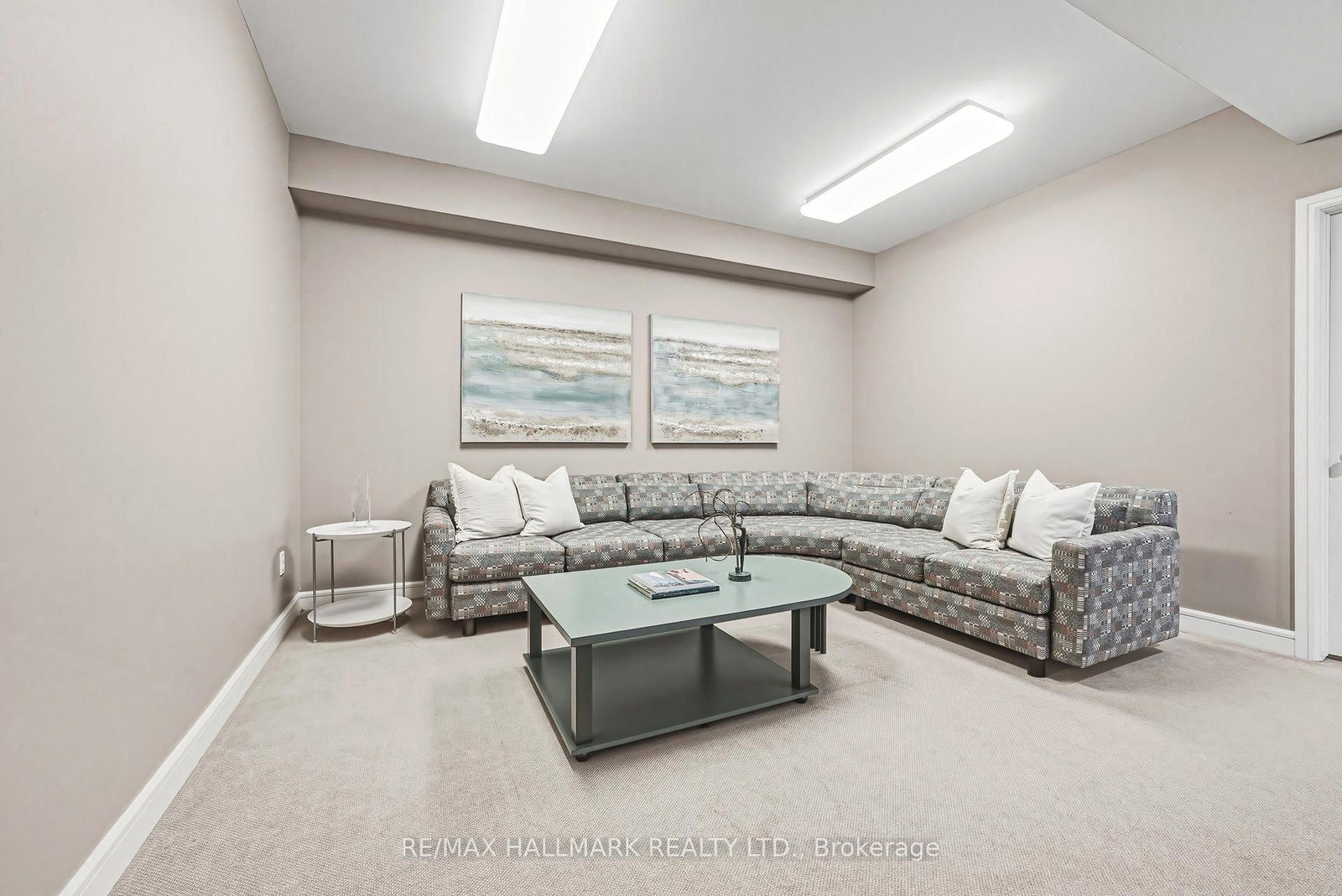 2 Anslow Court • Hamilton, ON photo 41