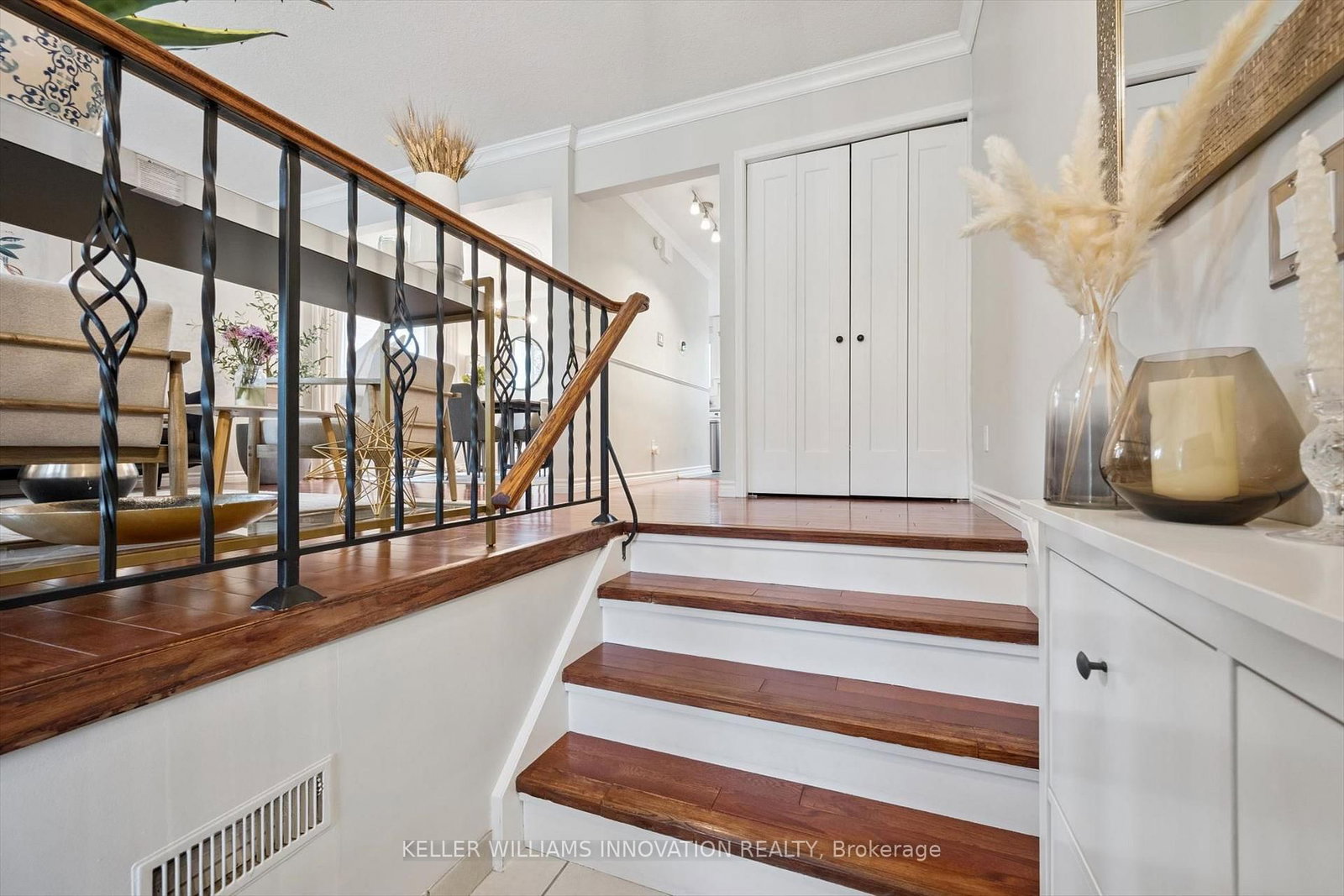 239 Lorraine Avenue - Photo 8