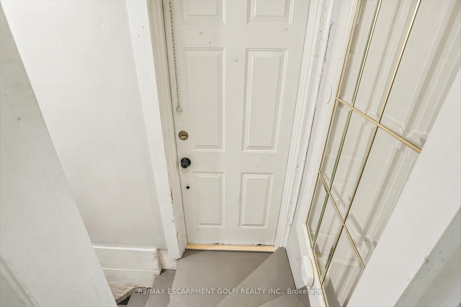 15 Kent Street • Welland, ON photo 17
