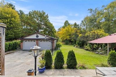35 Chantler Road — photo 4