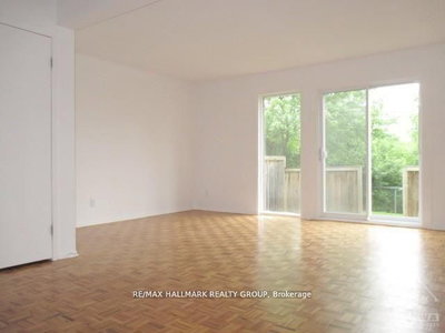 84 Paddington Street • #- • Ottawa, ON photo 7