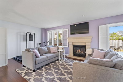 1076 Silverfox Drive • London North, ON photo 8