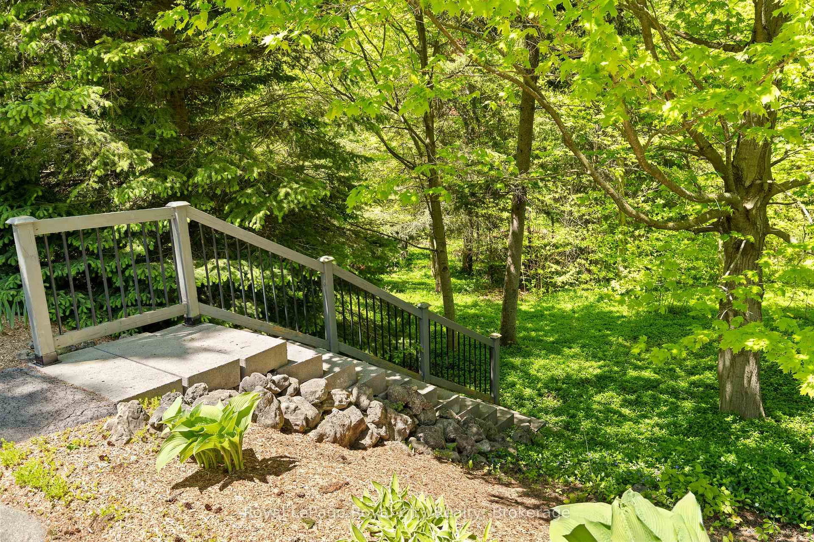 5660 Fifth Line • Guelph/Eramosa, ON photo 10