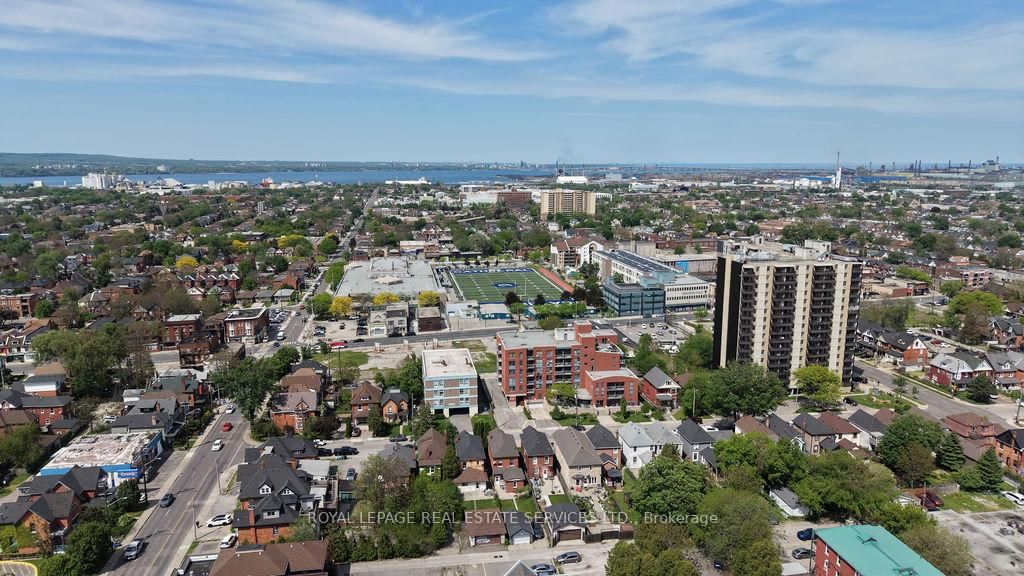 100 S Wentworth Street • Hamilton, ON photo 36