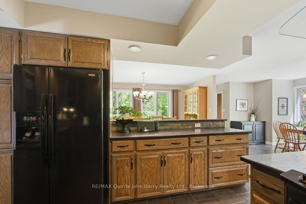 256 Colonial Drive • Quinte West, ON photo 14