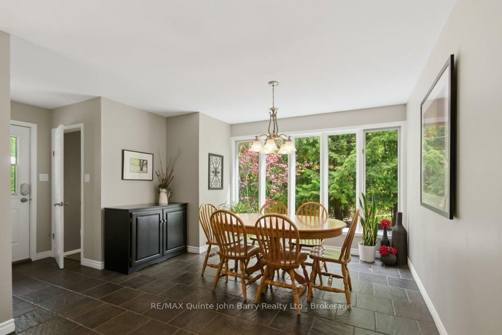 256 Colonial Drive • Quinte West, ON photo 15