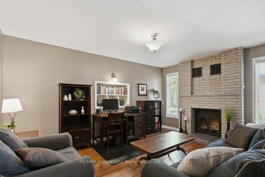 256 Colonial Drive • Quinte West, ON photo 16