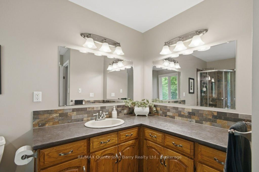 256 Colonial Drive • Quinte West, ON photo 24