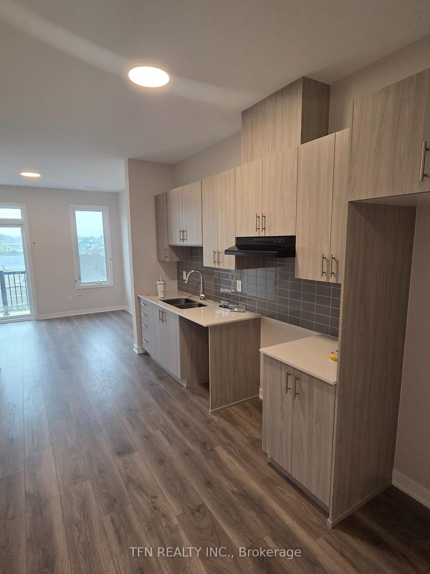 229 Lamarche Avenue - Photo 7