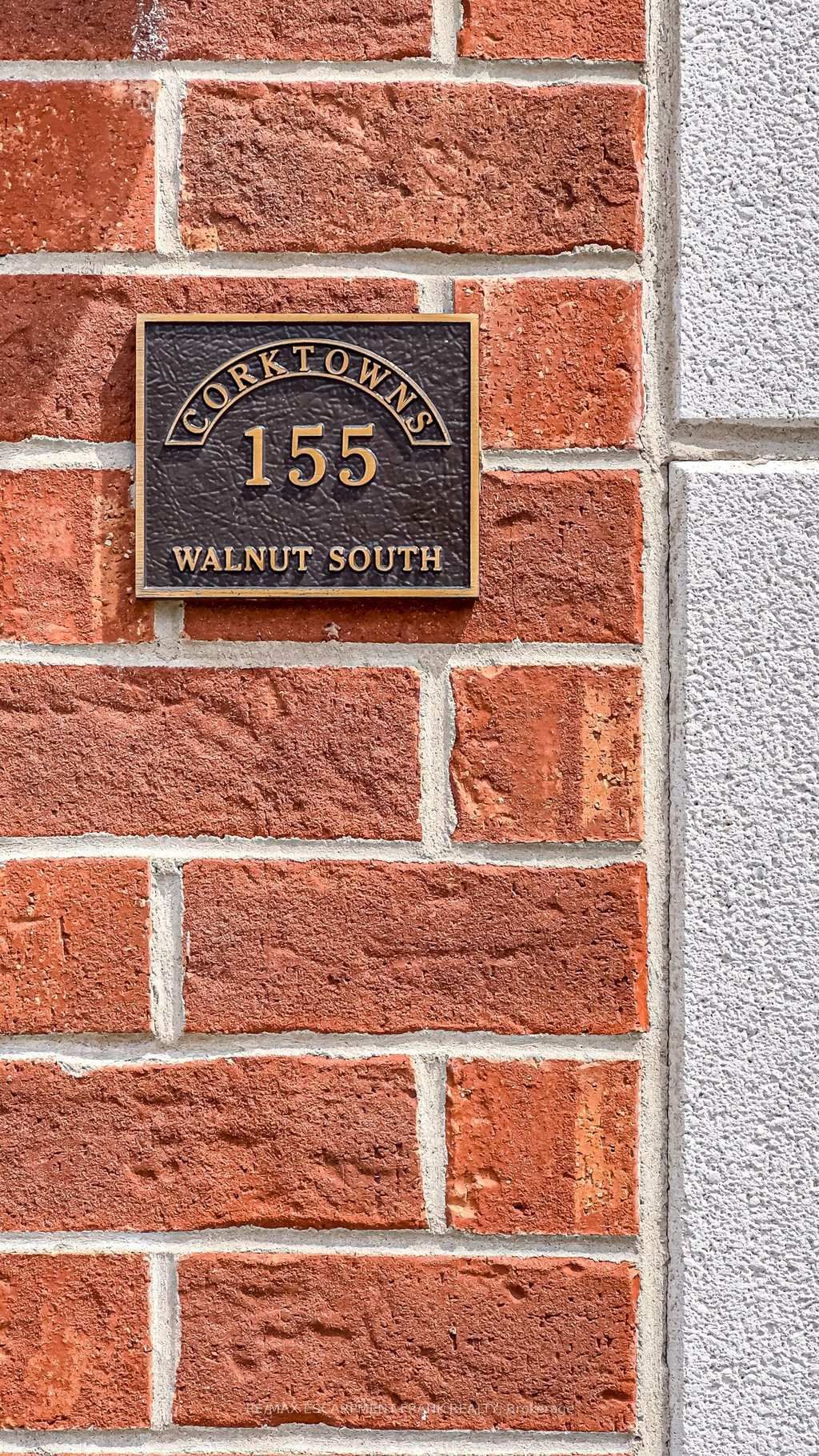 155 Walnut Street S - Photo 3