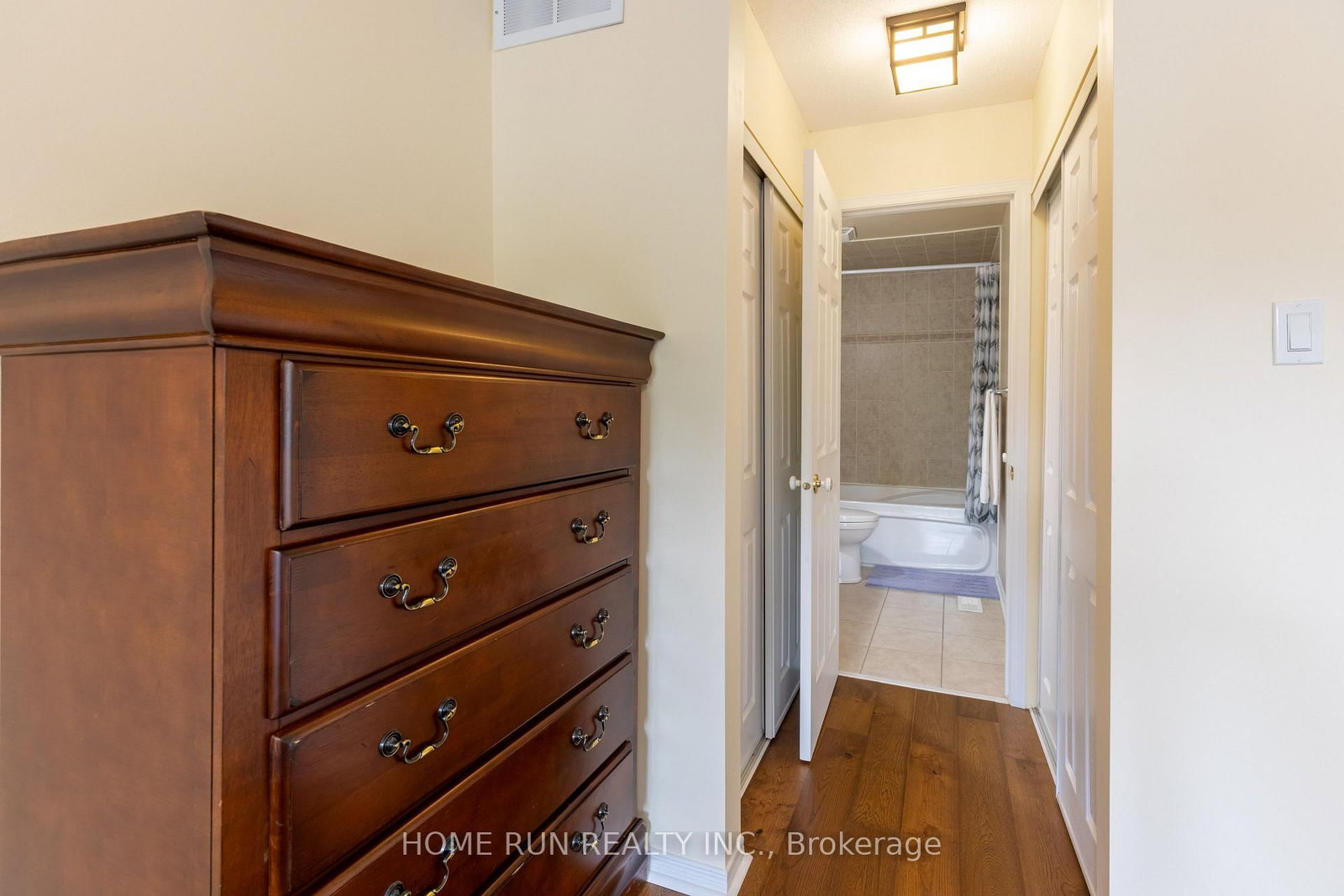 9 Macassa Circle - Photo 19