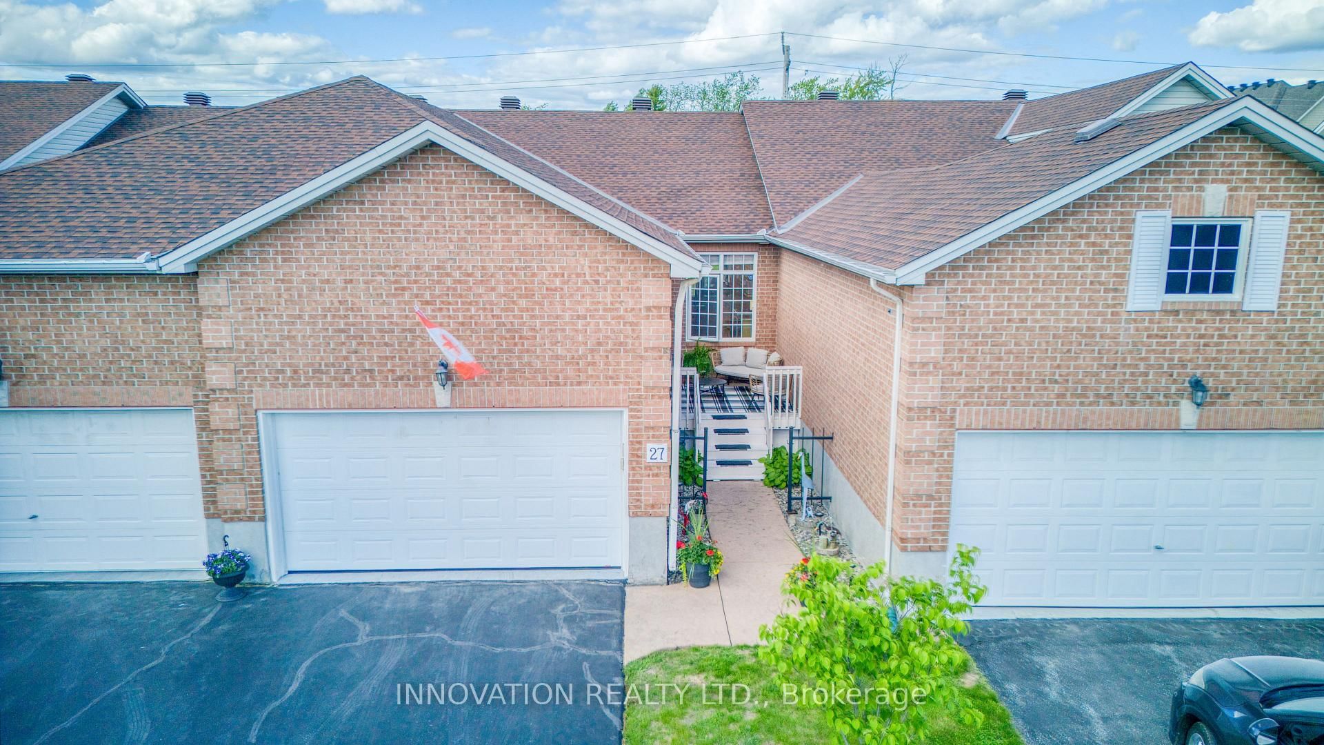 27 Eileen Crescent, Stittsville, ON