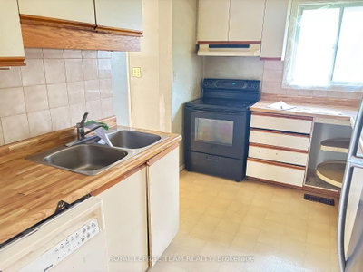 180 E Innisville Road S Road • Carleton Place, ON photo 5