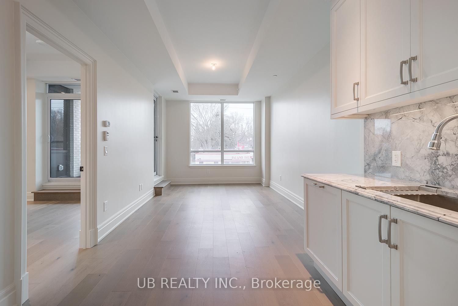 1451 WELLINGTON Street W, Unit 205 - Photo 3