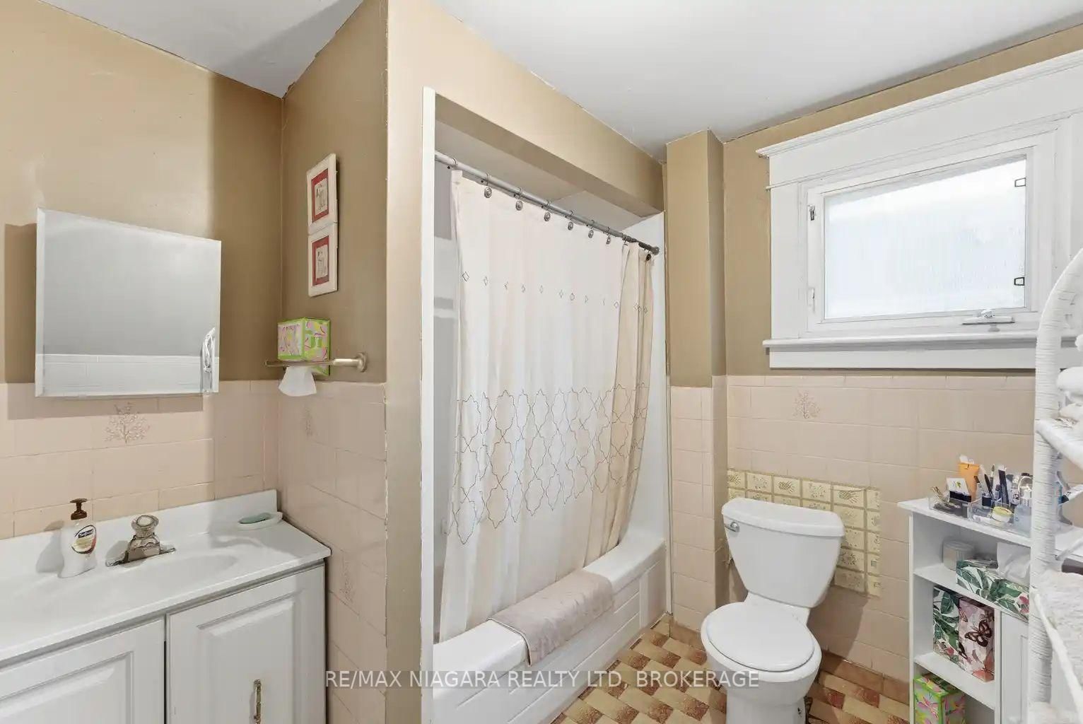 5719 Temperance Avenue E • Niagara Falls, ON photo 21